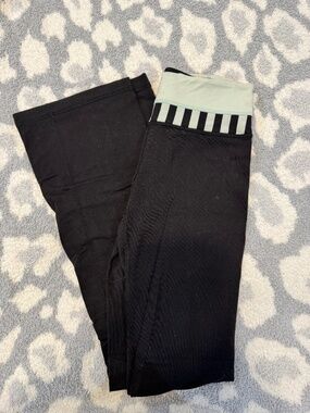 Lulu Lemon Reversible Yoga Pants